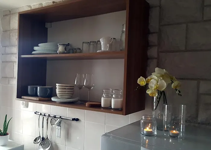 Small House Postup Ferienhaus Orebić