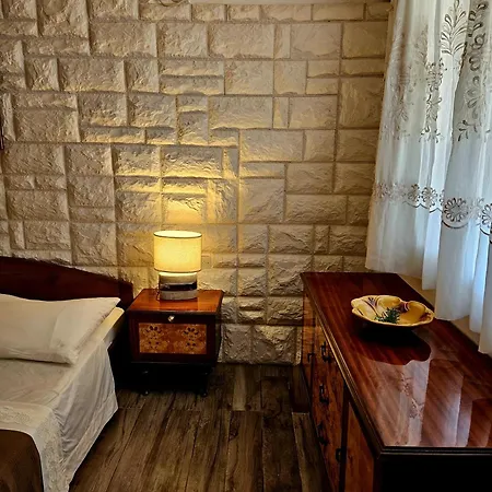 Holiday home Small House Orebic